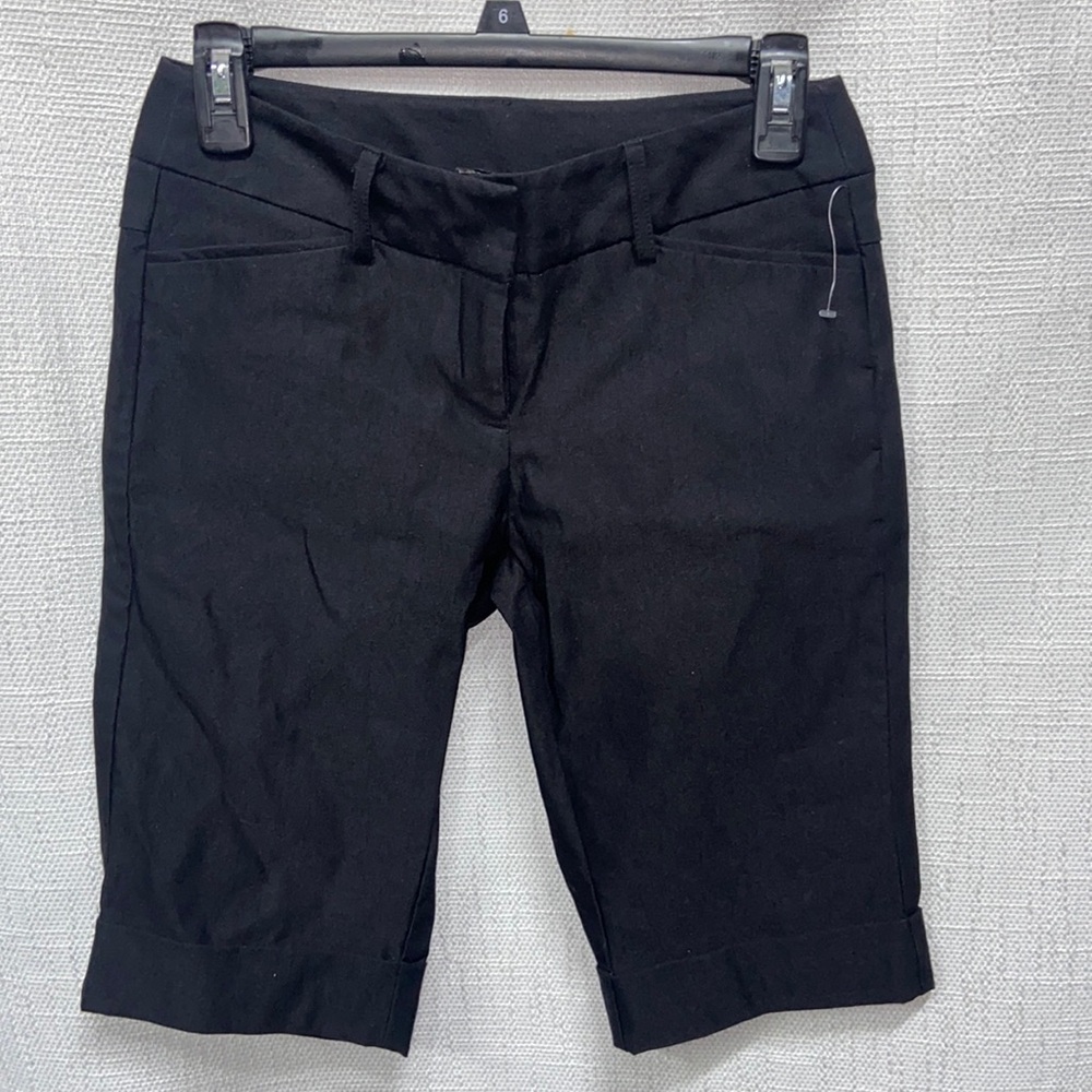 Tracy Evans Limited black shorts
